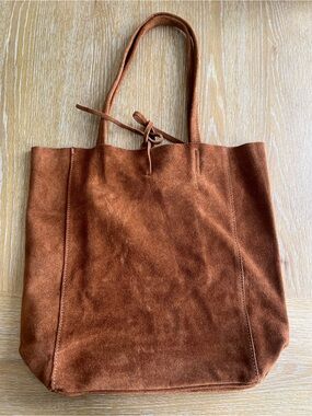 Suede shopper